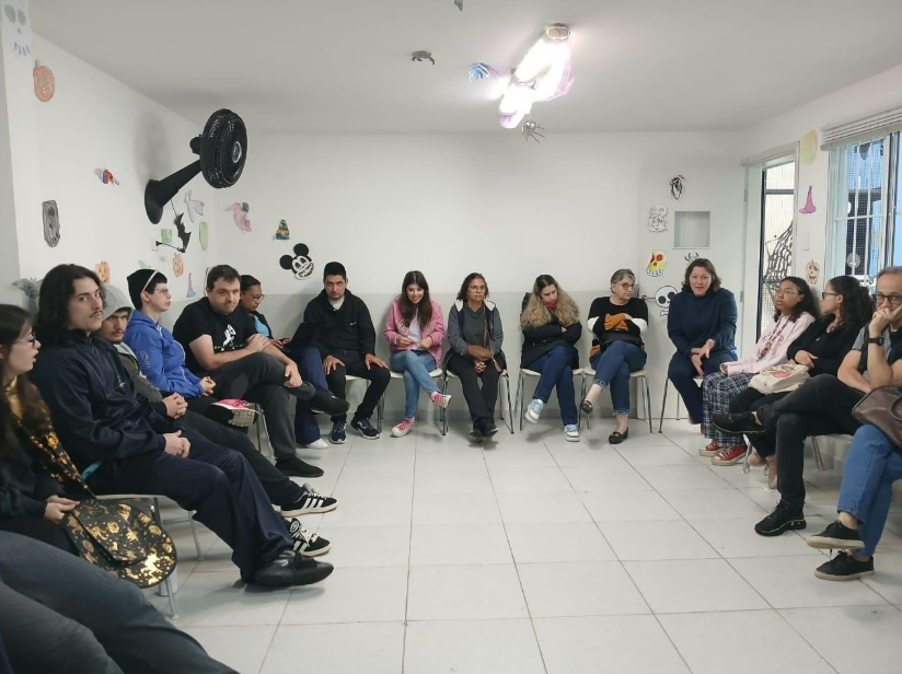 Reunião com as famílias no NAISPD